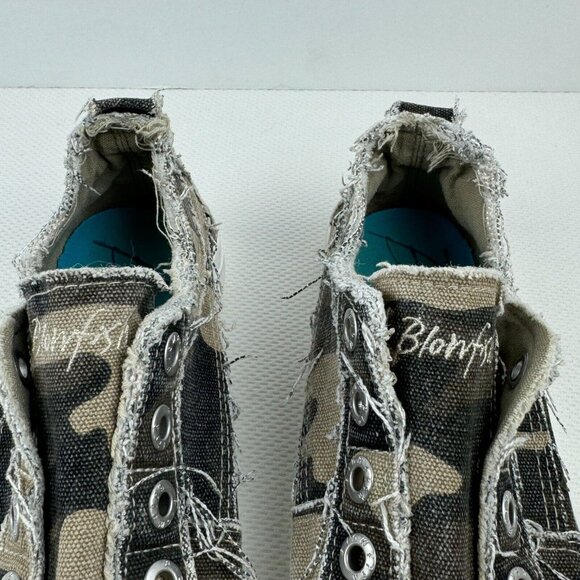 Blowfish Malibu Womens Multicolor Camouflage Slip On Sneakers Canvas Size 7 - Picture 8 of 15